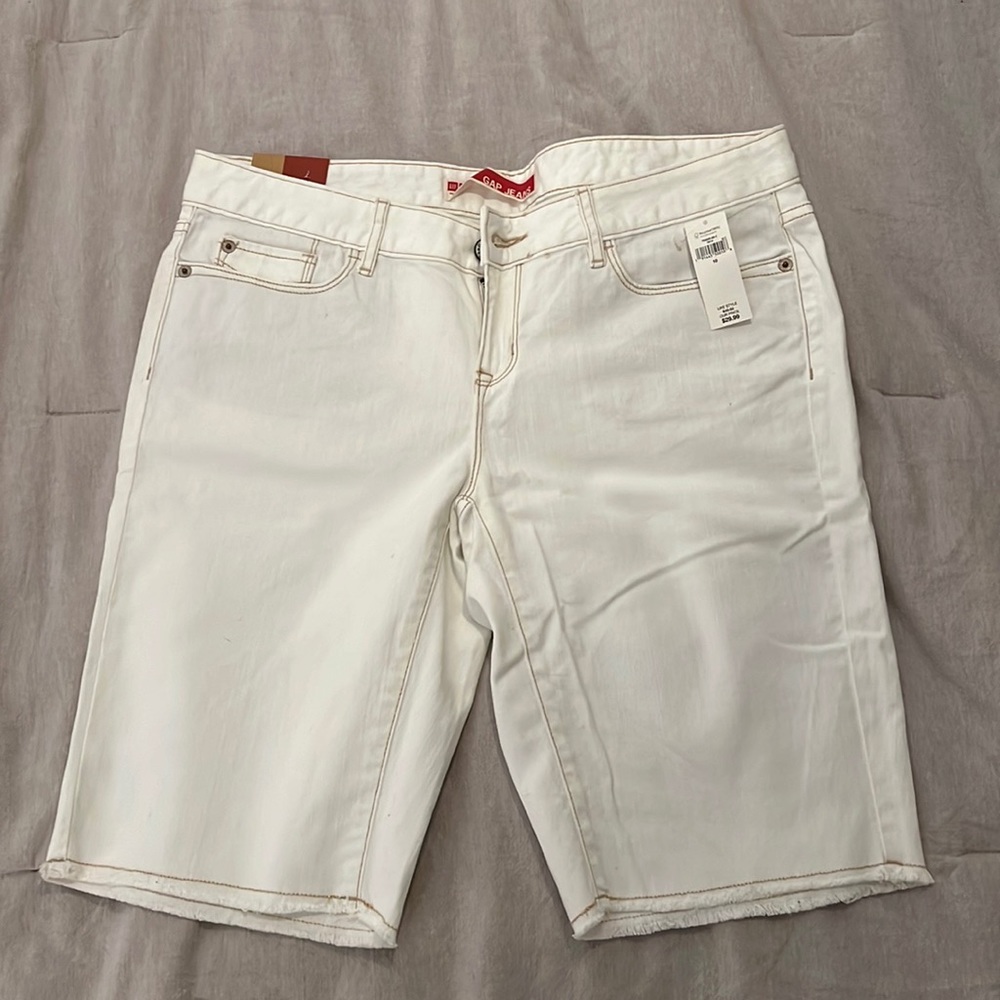 GAP - Bermuda Jean Shorts